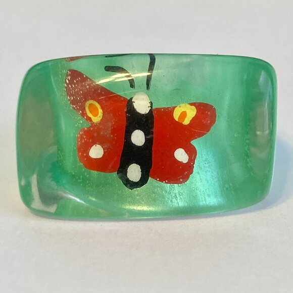 Vintage Lucite Acrylic Butterfly Ring Size 7 Retro Abstract Green Red Chunky - Picture 3 of 9